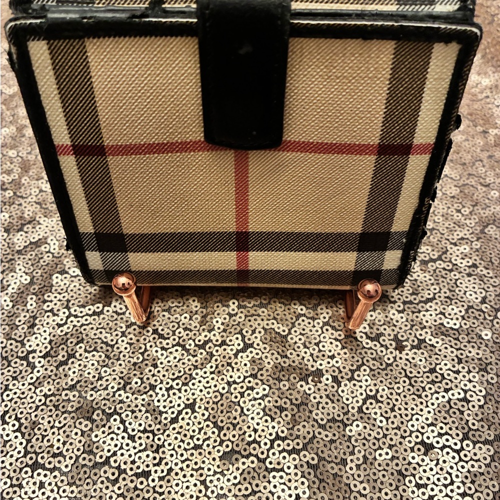Classic Vintage Burberry Plaid - Black Trim Wallet w Coin Slot - Picture 4 of 15
